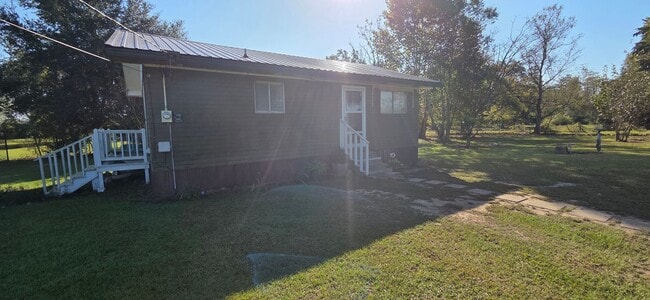 Building Photo - Cottage in Eunice