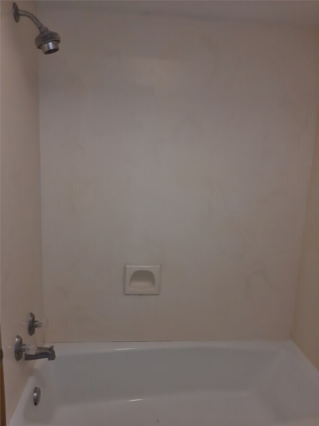 Building Photo - 1706 Calveryman Ln