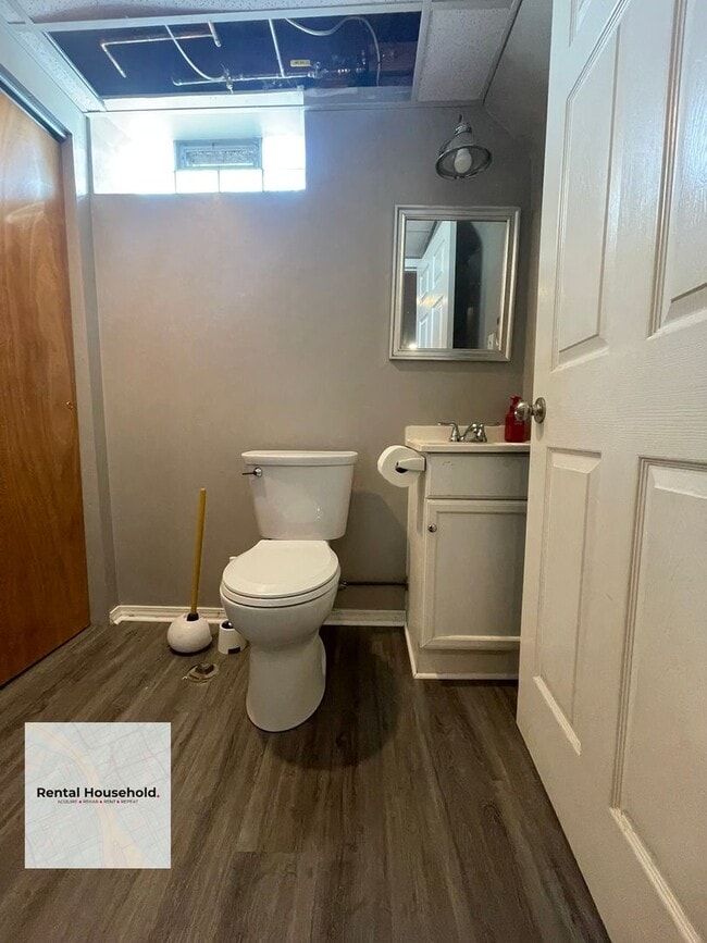 Building Photo - Stunning 3 Bedroom Oasis in Livonia-Move-In Ready!!