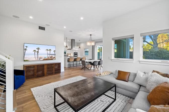 Building Photo - 165 22nd St