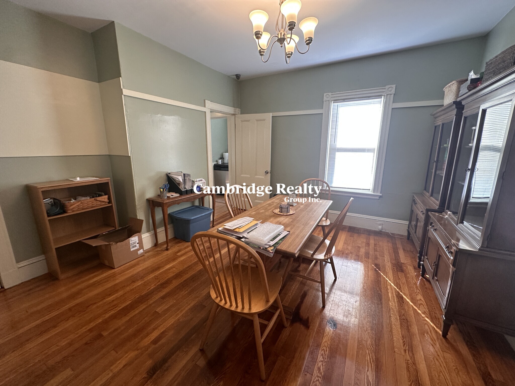 Building Photo - 374 Highland Ave