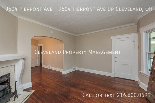 Building Photo - Charming Cleveland Duplex