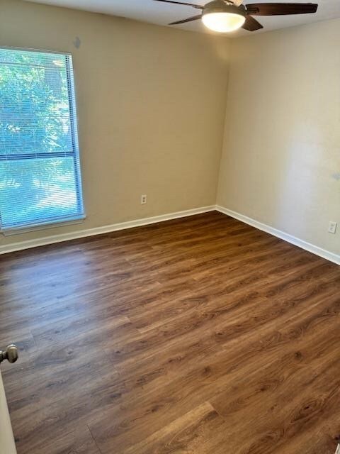 Building Photo - 1804 S Magnolia Dr