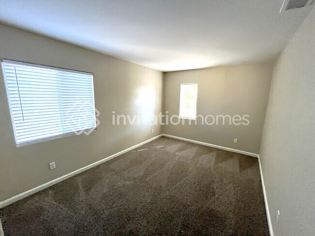 Building Photo - 932 Silverton Cir