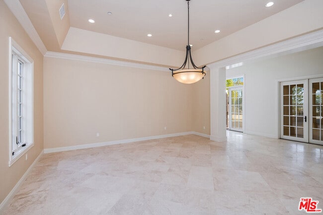 Building Photo - 17390 Tramonto Dr