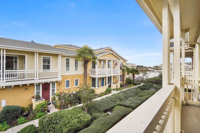 Building Photo - 643 Turnbuckle Dr