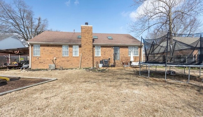 Building Photo - Spacious 3BR House in Bartlett