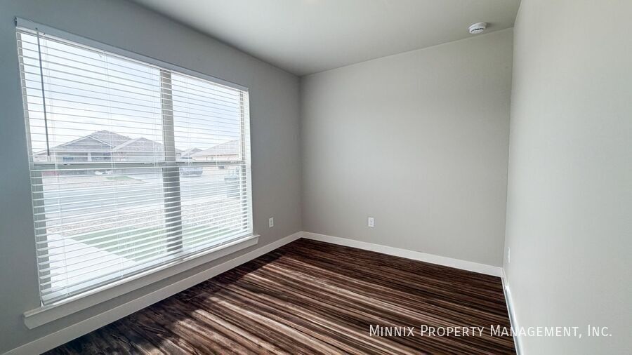 Building Photo - 2133 Kokomo Ave