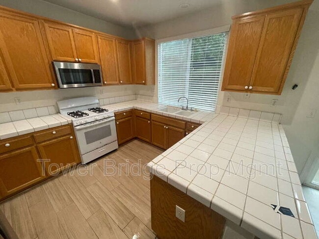 Building Photo - 8459 Terracotta Ct