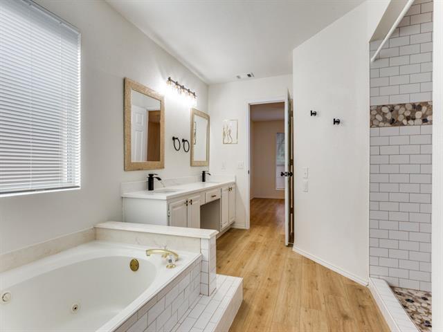 Building Photo - 3100 Kathy Ln