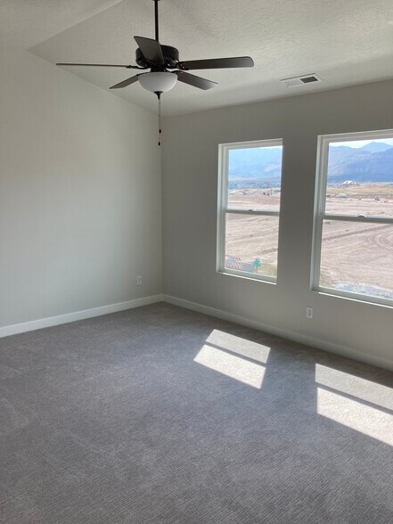 Master Bedroom - 11321 S Prosperity Rd