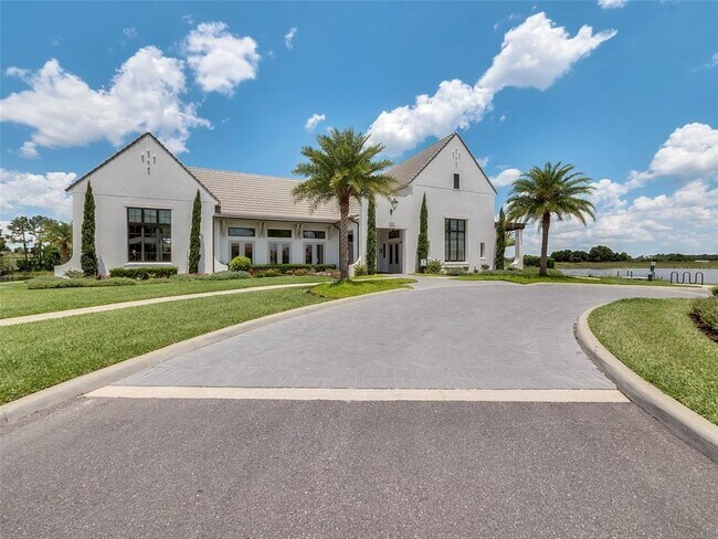 Building Photo - 8884 Bismarck Palm Dr