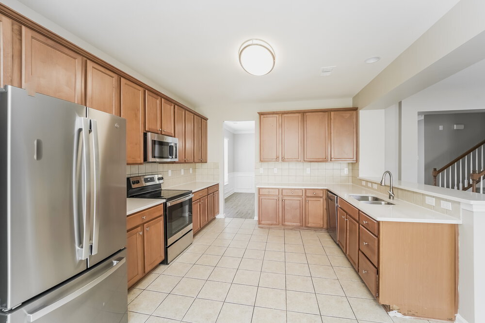 Building Photo - 16826 Macanthra Dr