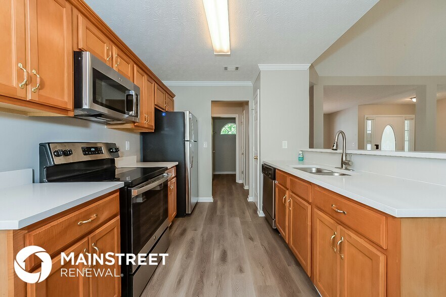 Building Photo - 230 Dillion Dr