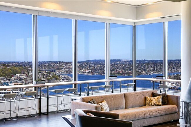 Building Photo - Spacious NW-Facing 1 Bed + Den, 1 Bath Luxury High-Rise Condo in Seattle's Denny Triangle – Nexus
