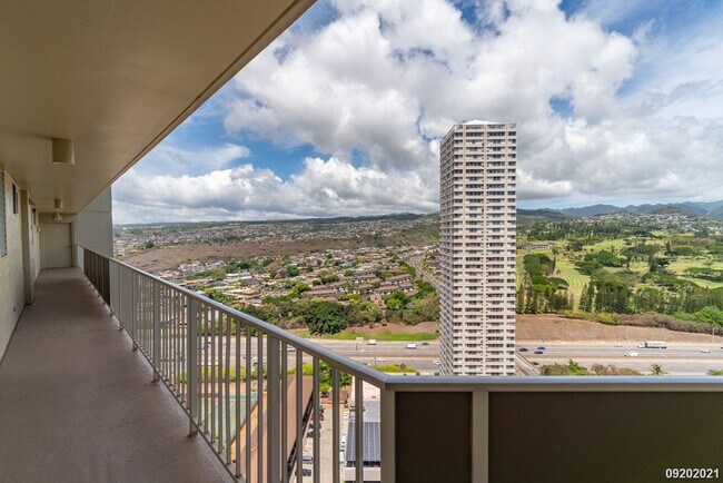 Building Photo - 2Bd/2Ba/2Pkg LELE PONO in Aiea - $2750