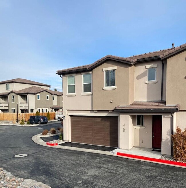 Building Photo - 2150 Santona Cir