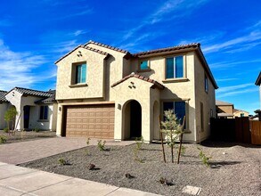 Building Photo - Home in Litchfield Park at Canyon Views! 2 MASTER SUITES!