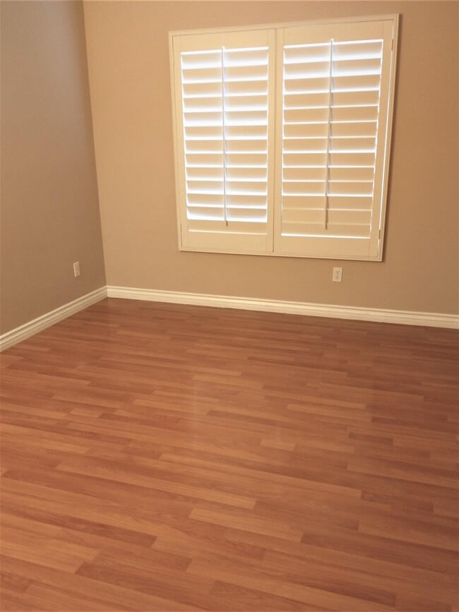 Building Photo - 78724 Como Ct