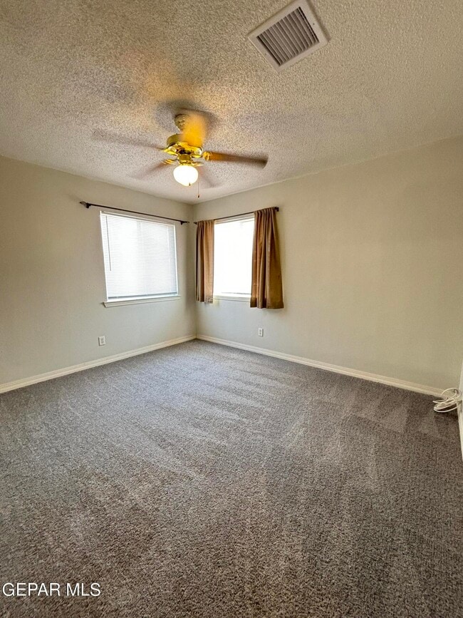 Building Photo - 4476 Loma Diamante Dr