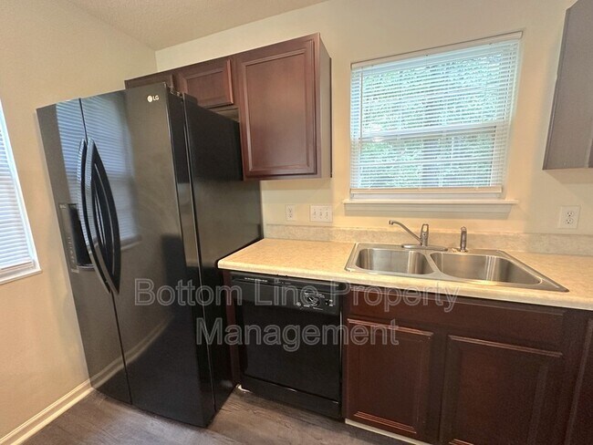 Building Photo - 3040 Caldwell Ridge Pkwy