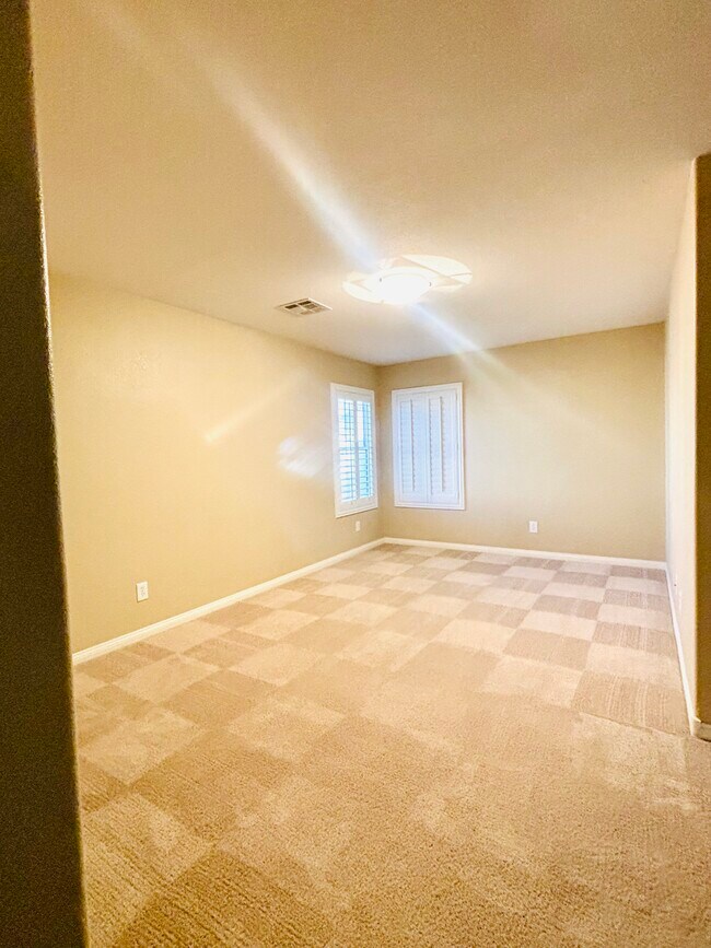 Building Photo - 11583 Rossovino St