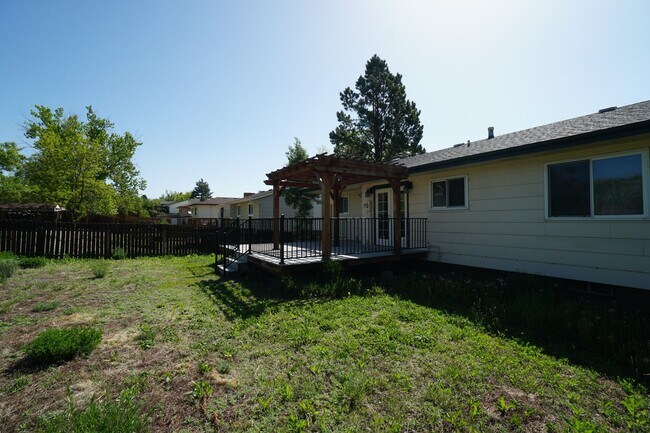 Building Photo - 1822 Wooten Rd