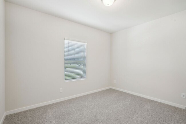 Building Photo - 1567 King Rnch Rd