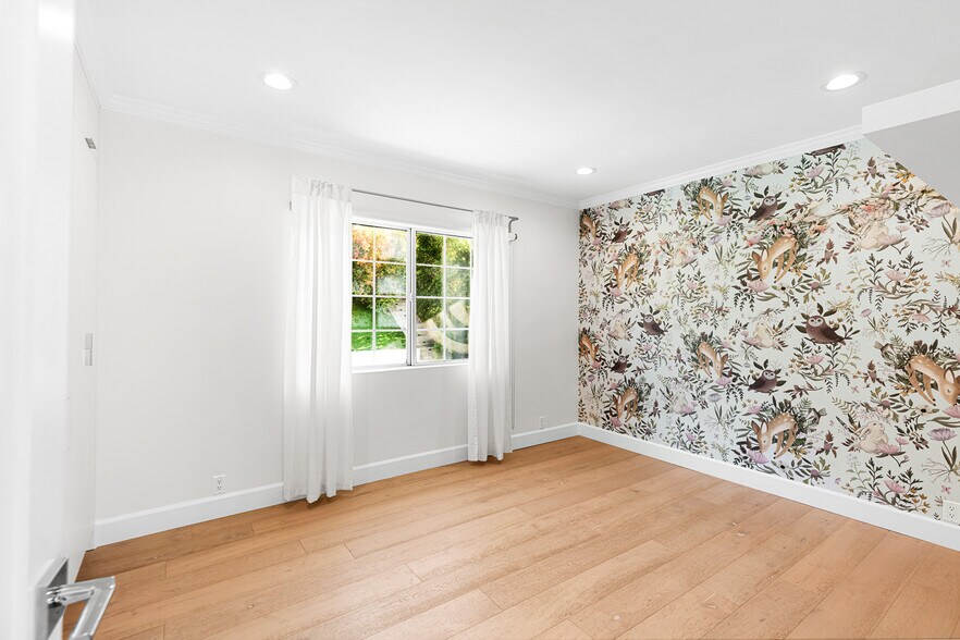 Building Photo - 3156 Dona Emilia Dr