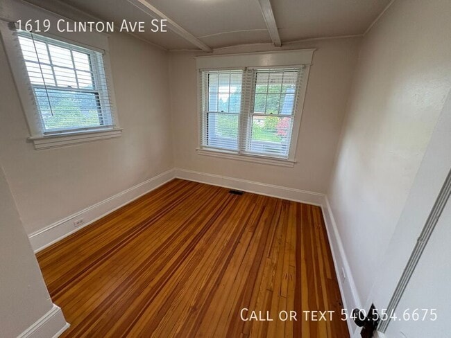 Building Photo - 1619 Clinton Ave SE