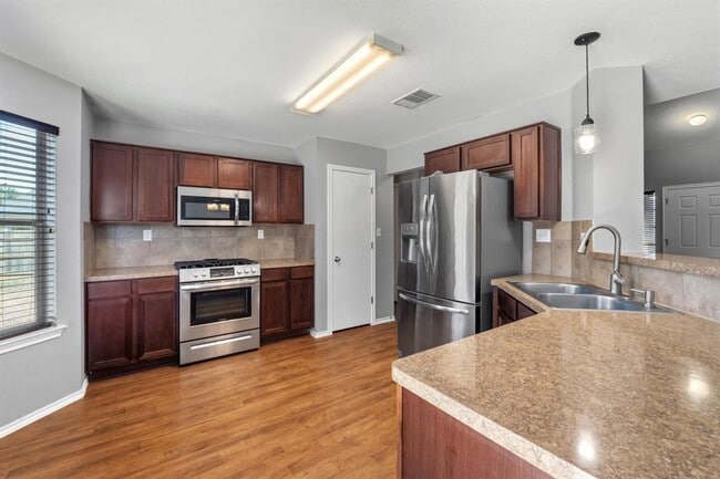 Building Photo - 4400 Belfield Ln