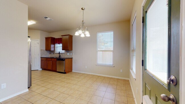 Building Photo - PRICE DROP $2,150! CORNER LOT HOME IN COVE BY FORT HOOD!!!