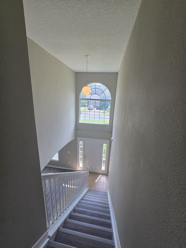 Building Photo - 405 Brooklet Cir