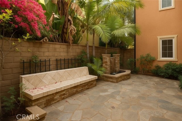 Building Photo - 20 Tenderfoot