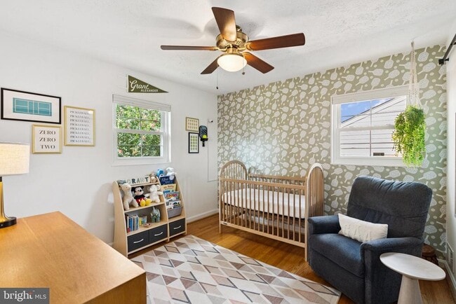 Building Photo - 5006 Flanders Ave