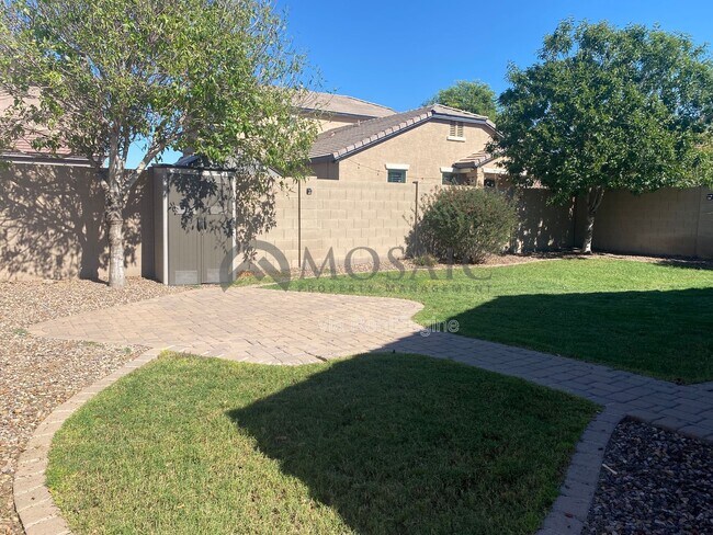 Building Photo - 11158 East Sebring Avenue