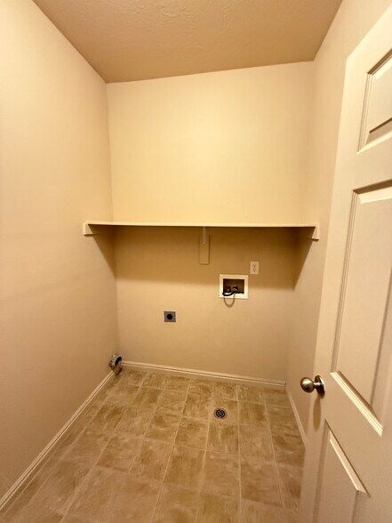 Building Photo - 10991 S Birch Creek Rd