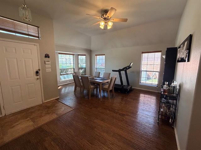 Building Photo - 9120 Bedford Ln