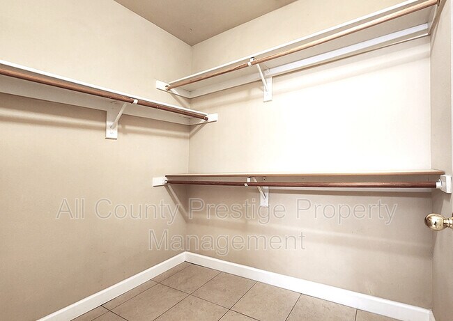 Building Photo - 9451 E Becker Ln