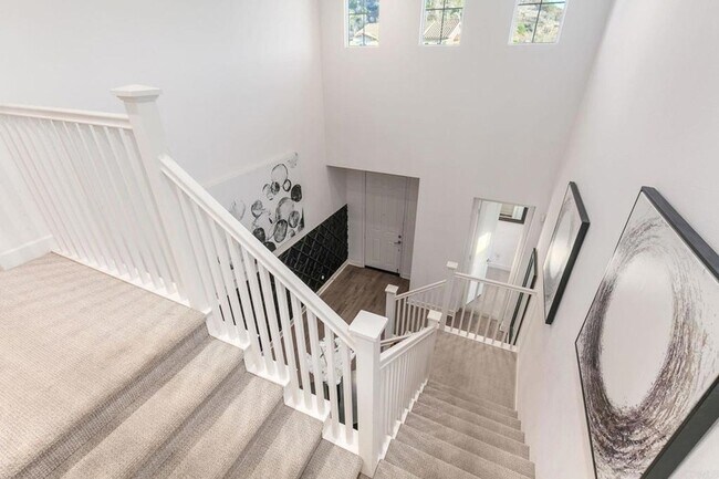 Building Photo - 1316 Vista Ave