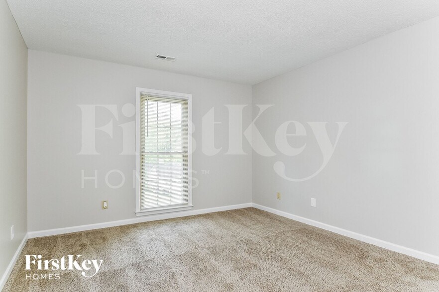 Building Photo - 6411 Cardinal Wood Dr