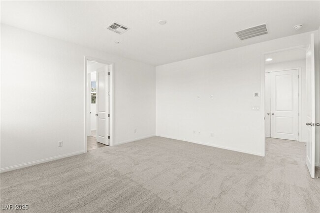 Building Photo - 10146 Glen Aulin St