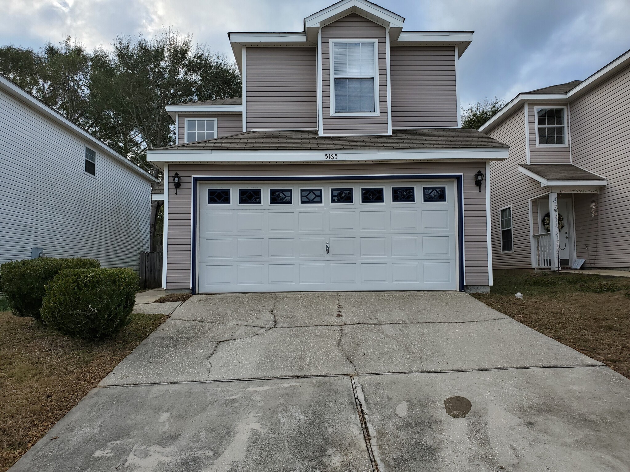 Driveway - 5165 Victoria Dr