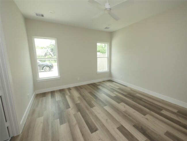 Building Photo - 7350 Cayton St