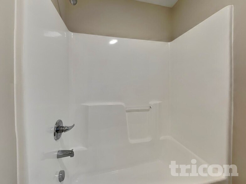 Building Photo - 110 Hunter Fox Trail