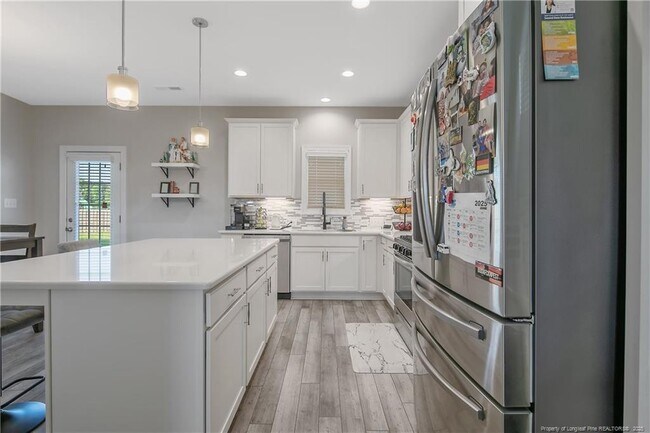 Building Photo - 1408 Friar Rock Cir