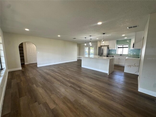 Building Photo - 1611 Canal Ct