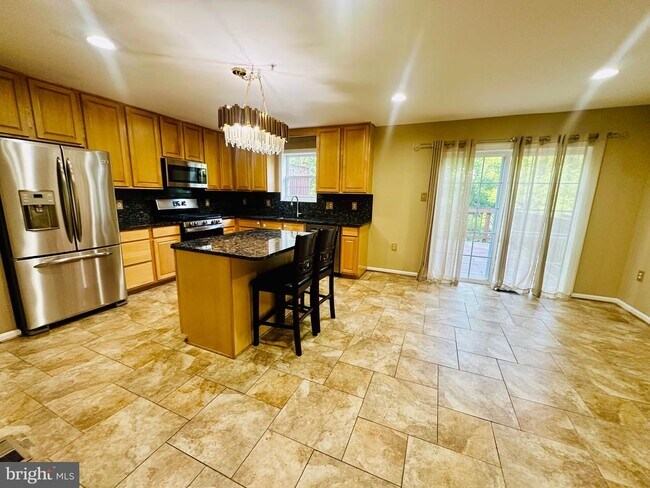 Building Photo - 4719 Ashforth Way