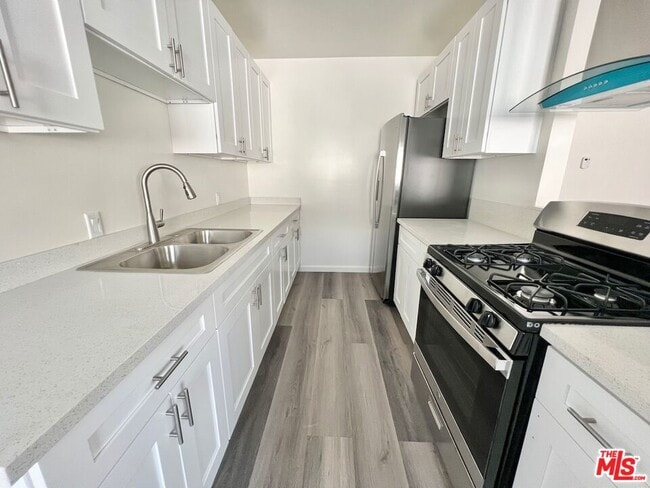 Building Photo - 1426 Orange Grove Ave