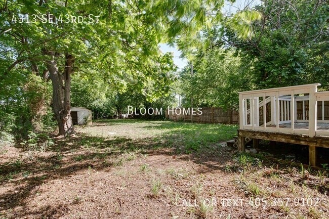 Building Photo - 4313 SE 43rd St